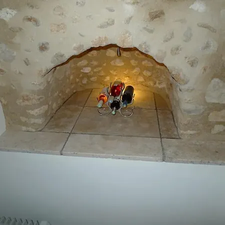 Lou Marcelou - Two アパート